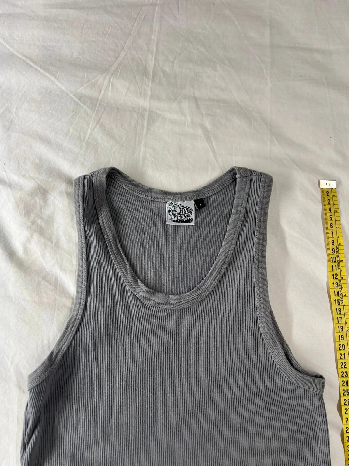 Retro y2k style vintage gray tank top – photo 3